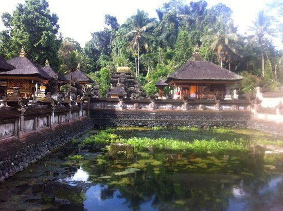 Istana Tampak Siring
